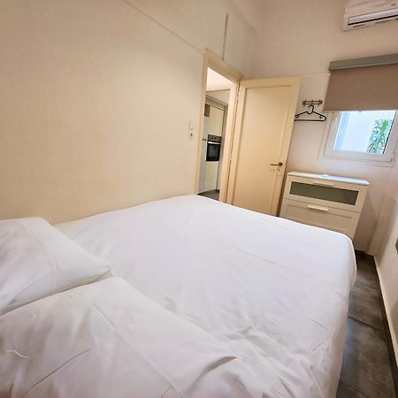 Cozy Apartment For 4 In Kolonaki, Lycabettus Athena Bagian luar foto